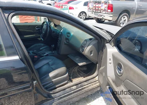 2005 Pontiac Grand Prix Gt from USA, damaged, VIN 2G2WS522651198230